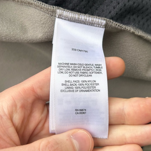 Mountain Hardwear Conduit Softshell Jacket - Large - Gray - 2008/2009 - Picture 5 of 5